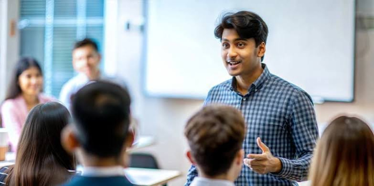 ISBMS Pune courses 2027 – MBA and PGDM classroom learning